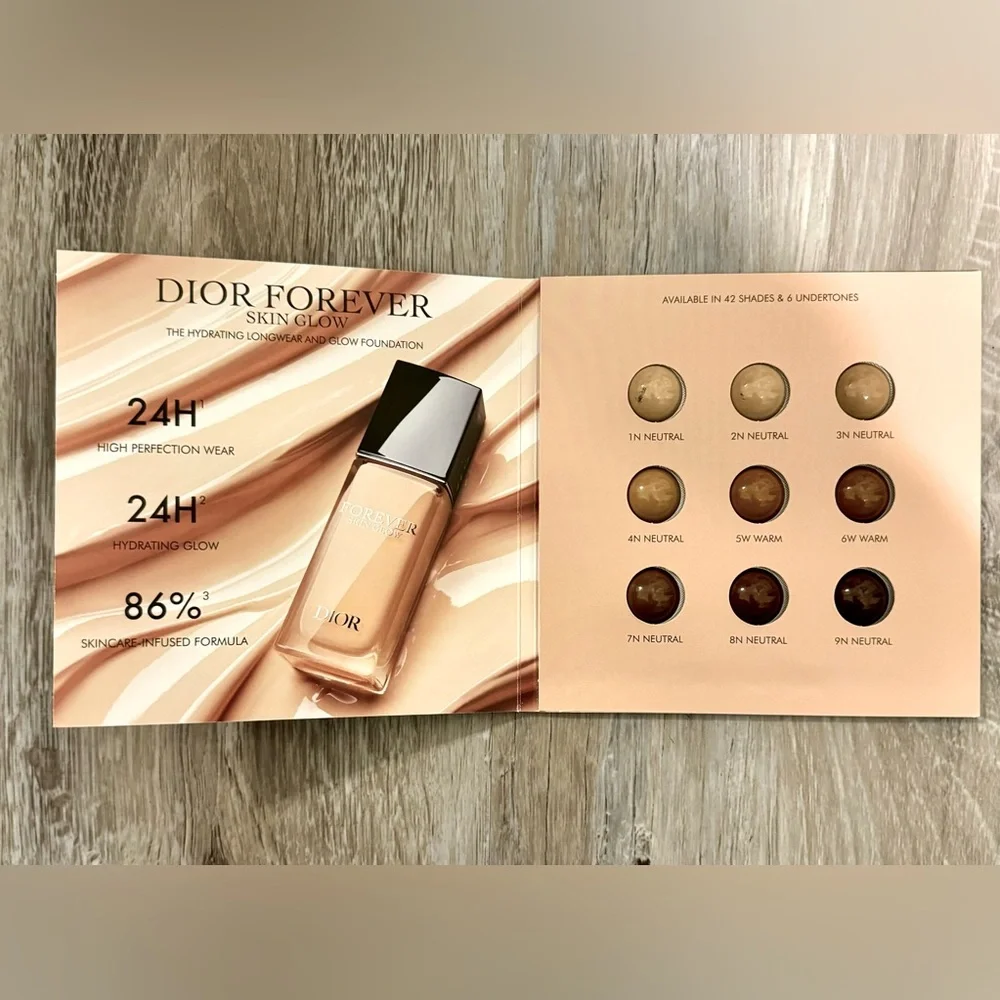 Dior Forever Skin Glow 24H Hydrating Foundation Sample Card 9 Shades 9 x 0.5 ml
